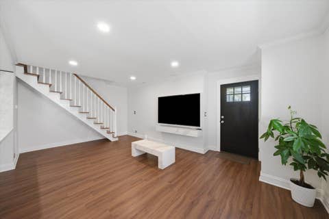 Tiny photo for 1130 Cove Drive, Prospect Heights, IL 60070 (MLS # 12687244)