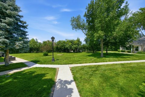 Tiny photo for 1130 Cove Drive, Prospect Heights, IL 60070 (MLS # 12687244)