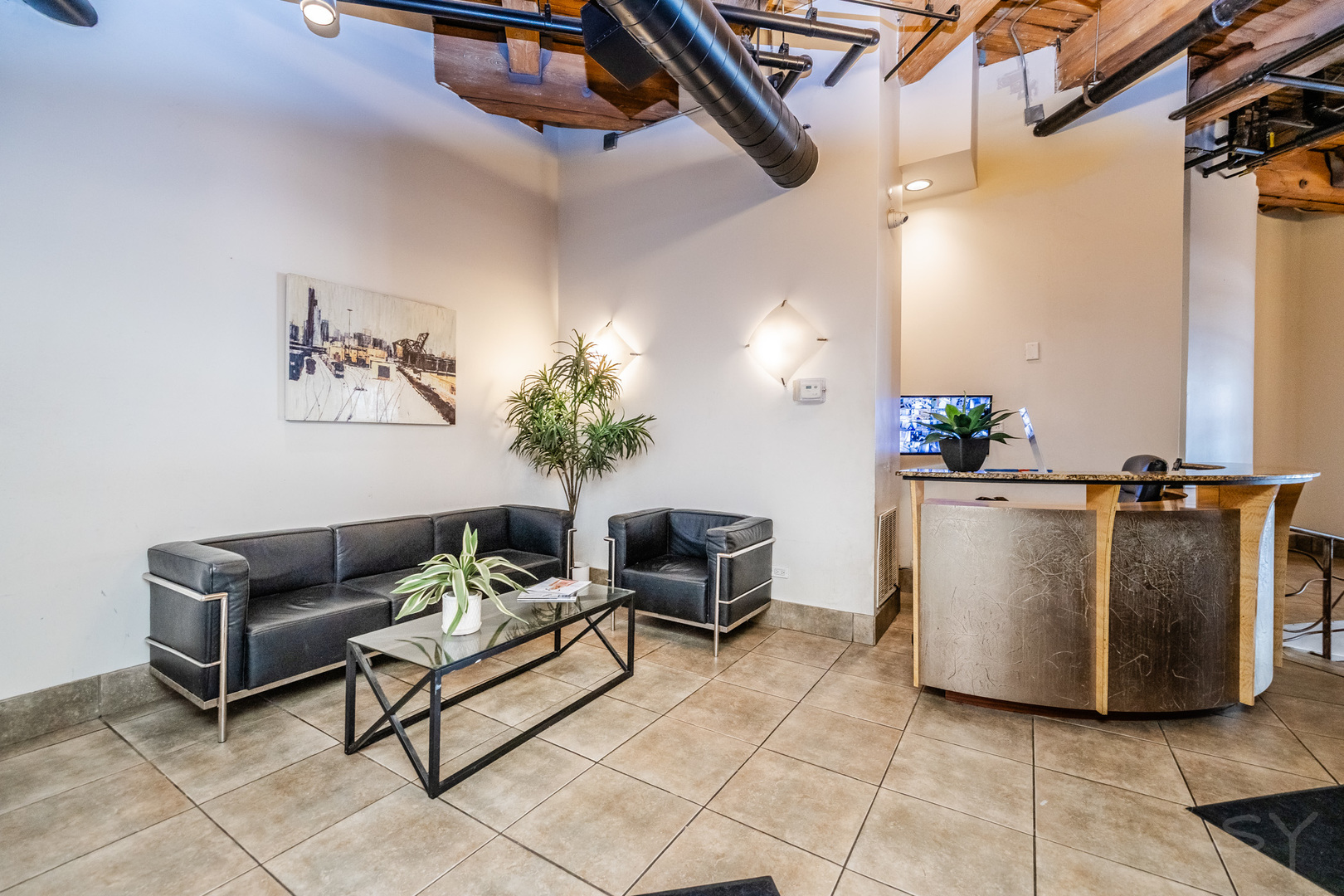 225 W Huron Street 515