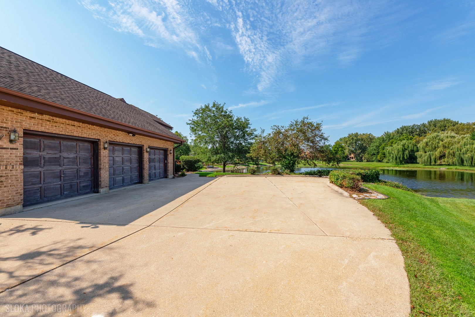 22W569 Glen Court