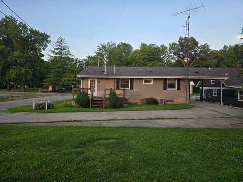 Tiny photo for 600 S Jackson Street, Mcleansboro, IL 62859 (MLS # 12695408)