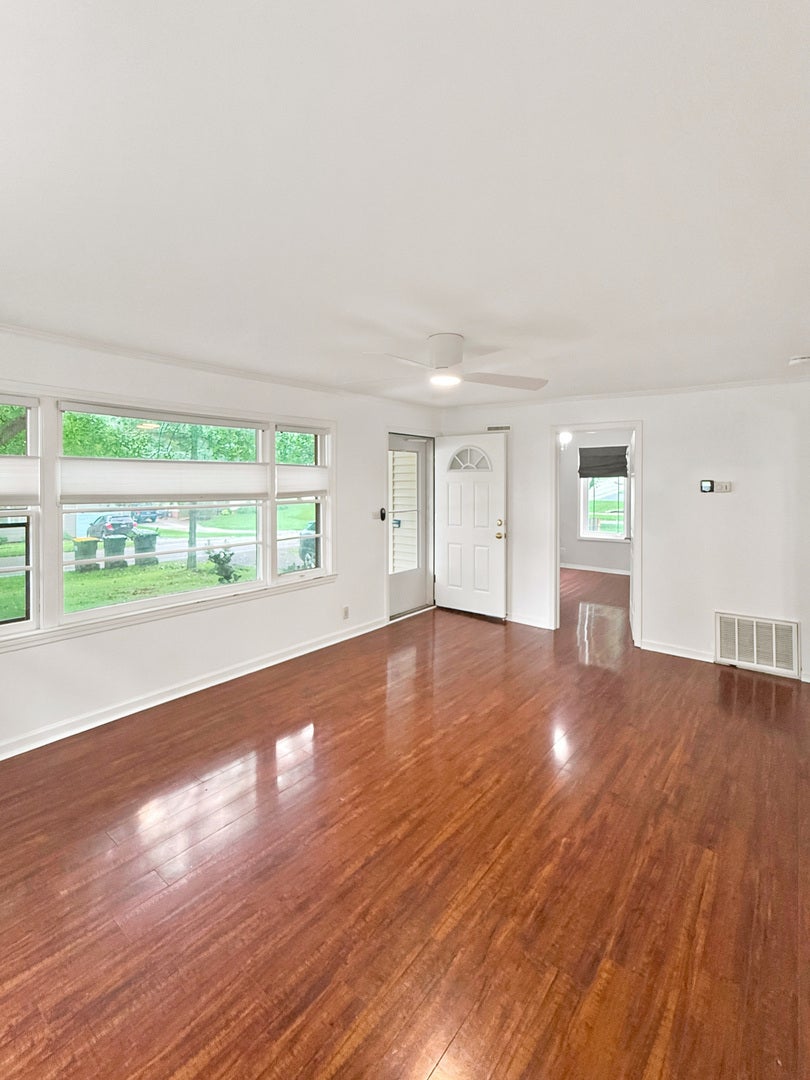 17 Indian Trail