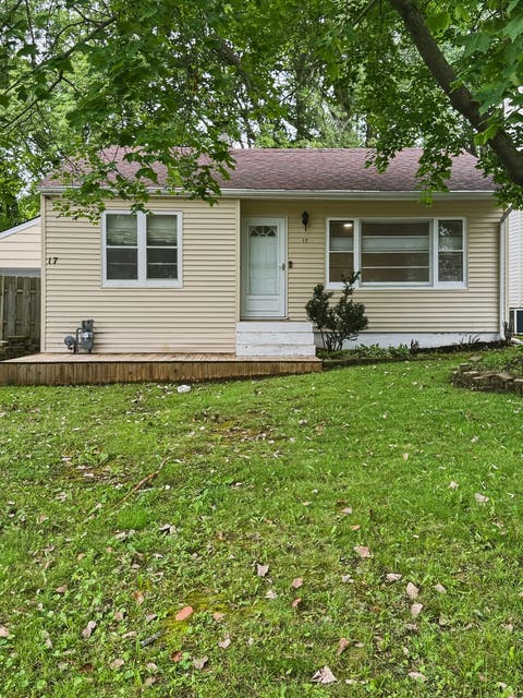 Photo of 17 Indian Trail, Lake In The Hills, IL 60156 (MLS # 12726970)