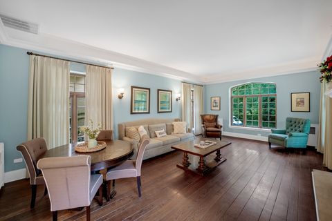 Tiny photo for 2014 W Hopkins Place, Chicago, IL 60643 (MLS # 12470823)