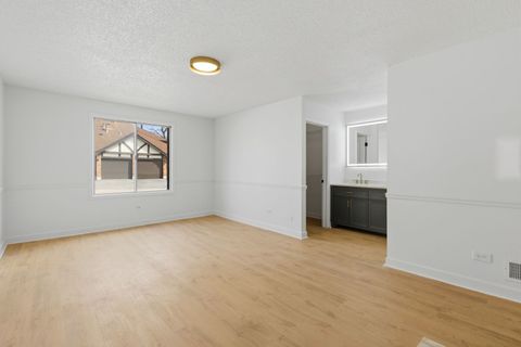 Tiny photo for 8216 Mulberry Court #8A, Palos Hills, IL 60465 (MLS # 12602027)