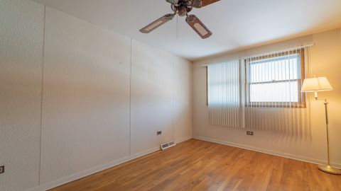 Tiny photo for 12728 S Saginaw Avenue, Chicago, IL 60633 (MLS # 12567948)