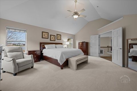 Tiny photo for 664 Bennett Drive, North Aurora, IL 60542 (MLS # 12608075)