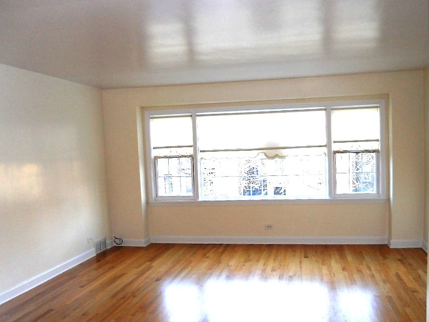 5534 N Campbell Avenue 0003