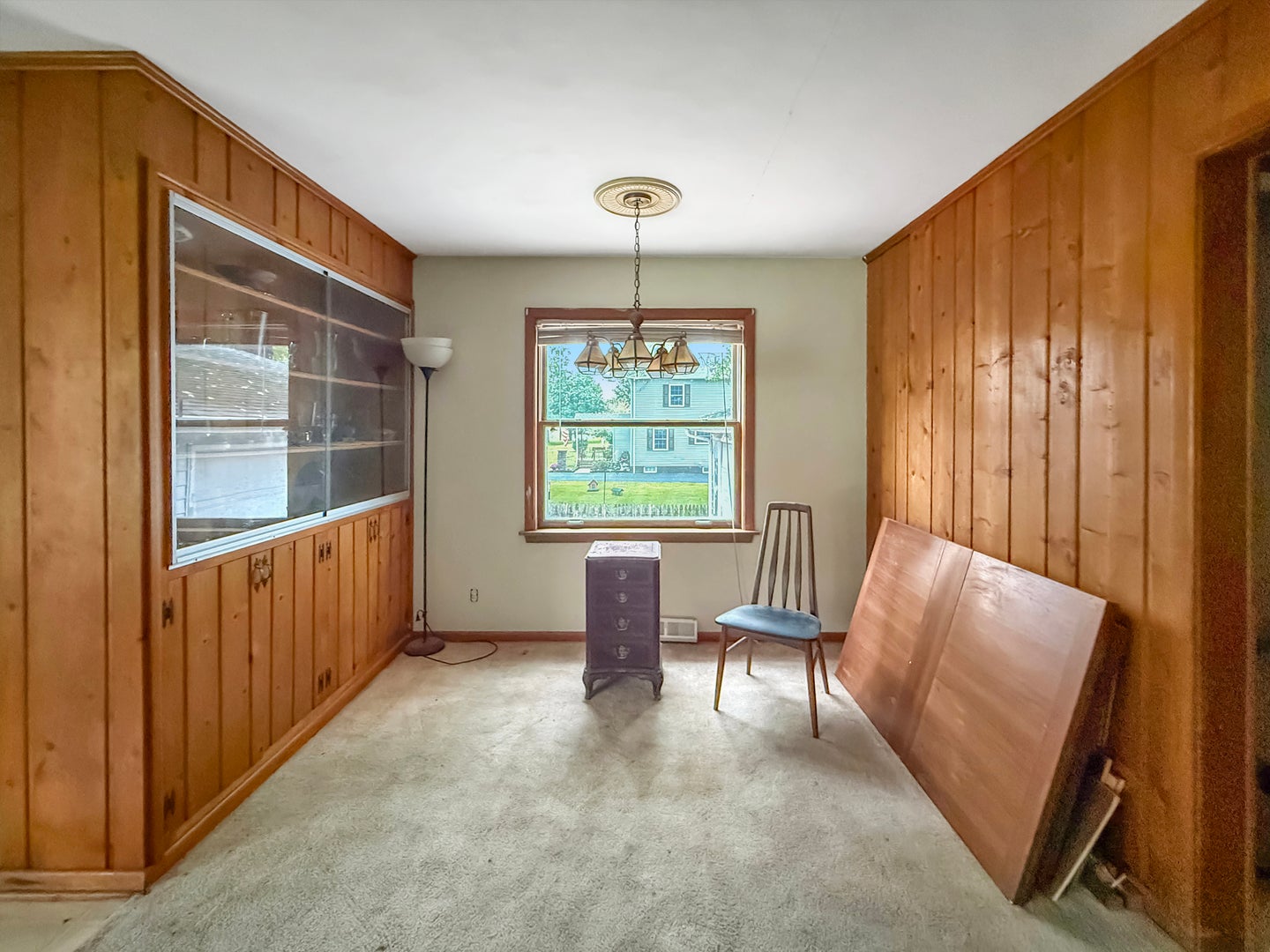 333 W Champaign Avenue