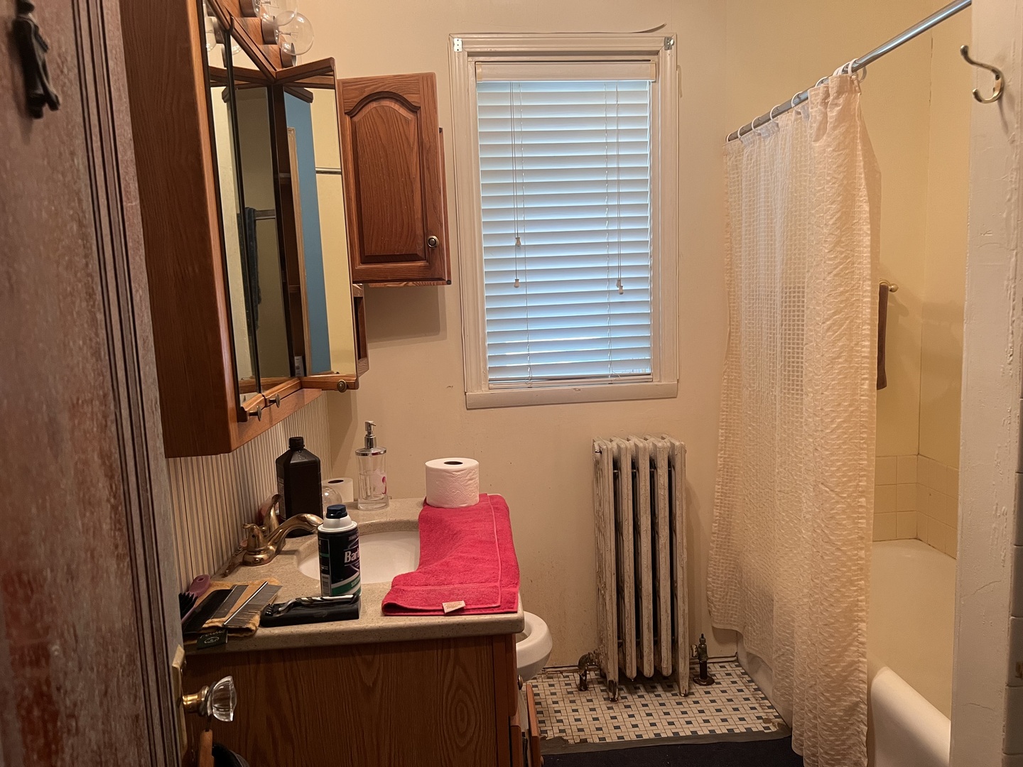 298 W 16th Street