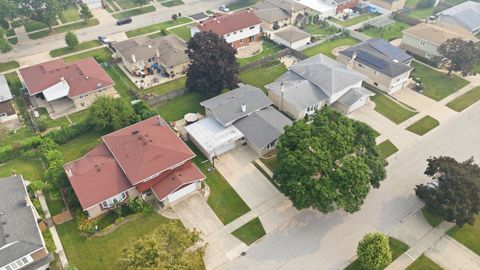 Tiny photo for 7928 Arcadia Street, Morton Grove, IL 60053 (MLS # 12714951)