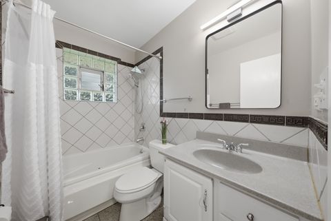 Tiny photo for 7928 Arcadia Street, Morton Grove, IL 60053 (MLS # 12714951)