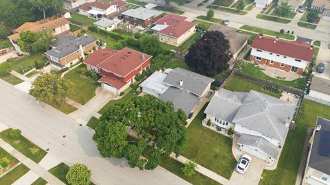 Tiny photo for 7928 Arcadia Street, Morton Grove, IL 60053 (MLS # 12714951)