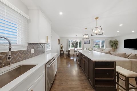 Tiny photo for 7928 Arcadia Street, Morton Grove, IL 60053 (MLS # 12714951)
