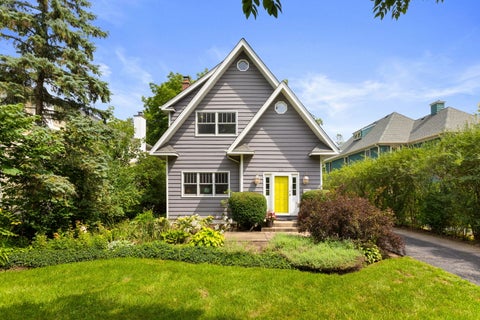 Photo of 139 Washington Circle, Lake Forest, IL 60045 (MLS # 12735081)