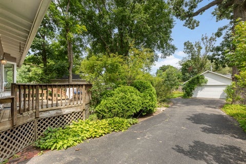 Tiny photo for 139 Washington Circle, Lake Forest, IL 60045 (MLS # 12735081)