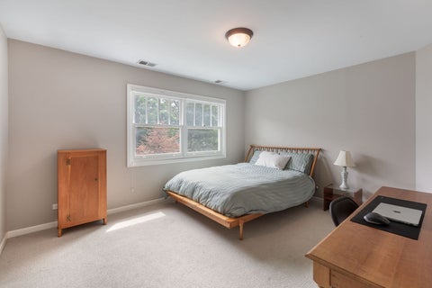 Tiny photo for 139 Washington Circle, Lake Forest, IL 60045 (MLS # 12735081)