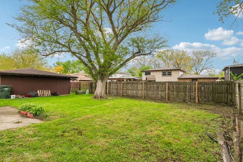 Tiny photo for 15631 East End Avenue, Dolton, IL 60419 (MLS # 12673055)