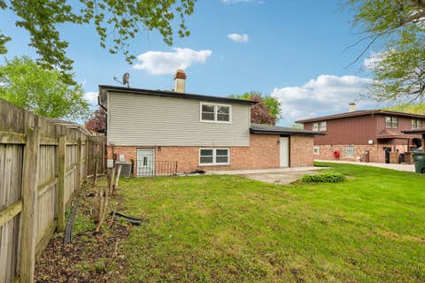 Tiny photo for 15631 East End Avenue, Dolton, IL 60419 (MLS # 12673055)
