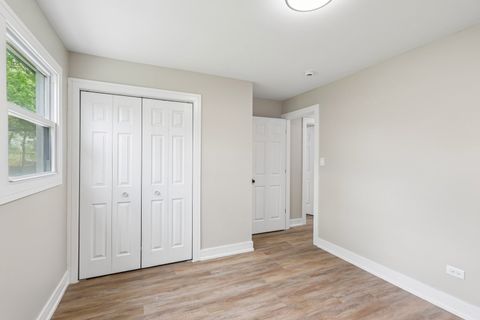 Tiny photo for 15631 East End Avenue, Dolton, IL 60419 (MLS # 12673055)