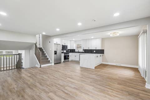 Tiny photo for 15631 East End Avenue, Dolton, IL 60419 (MLS # 12673055)