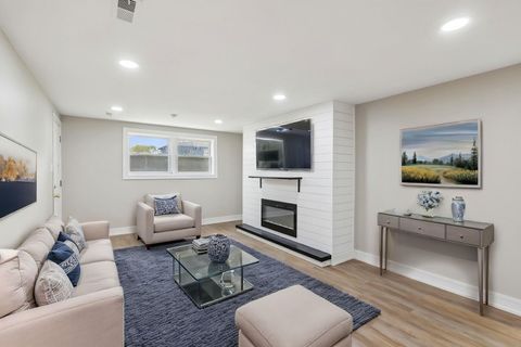 Tiny photo for 15631 East End Avenue, Dolton, IL 60419 (MLS # 12673055)
