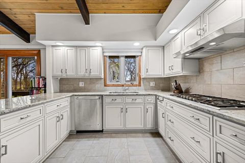 Tiny photo for 2374 N Westwood Lane, Palatine, IL 60074 (MLS # 12616040)