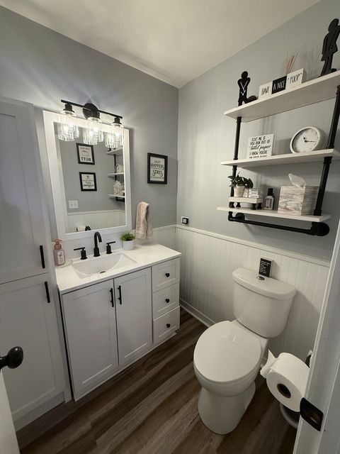 Tiny photo for 100 Village Creek Drive, Lake In The Hills, IL 60156 (MLS # 12615324)