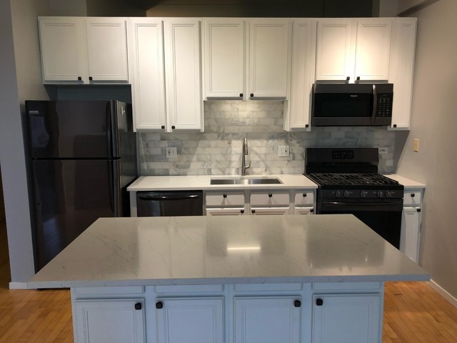 3944 N Claremont Avenue 306