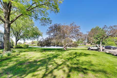 Tiny photo for 1520 Stonebridge Trail #2-1, Wheaton, IL 60189 (MLS # 12647816)
