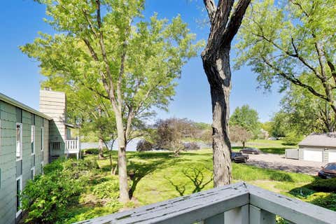 Tiny photo for 1520 Stonebridge Trail #2-1, Wheaton, IL 60189 (MLS # 12647816)
