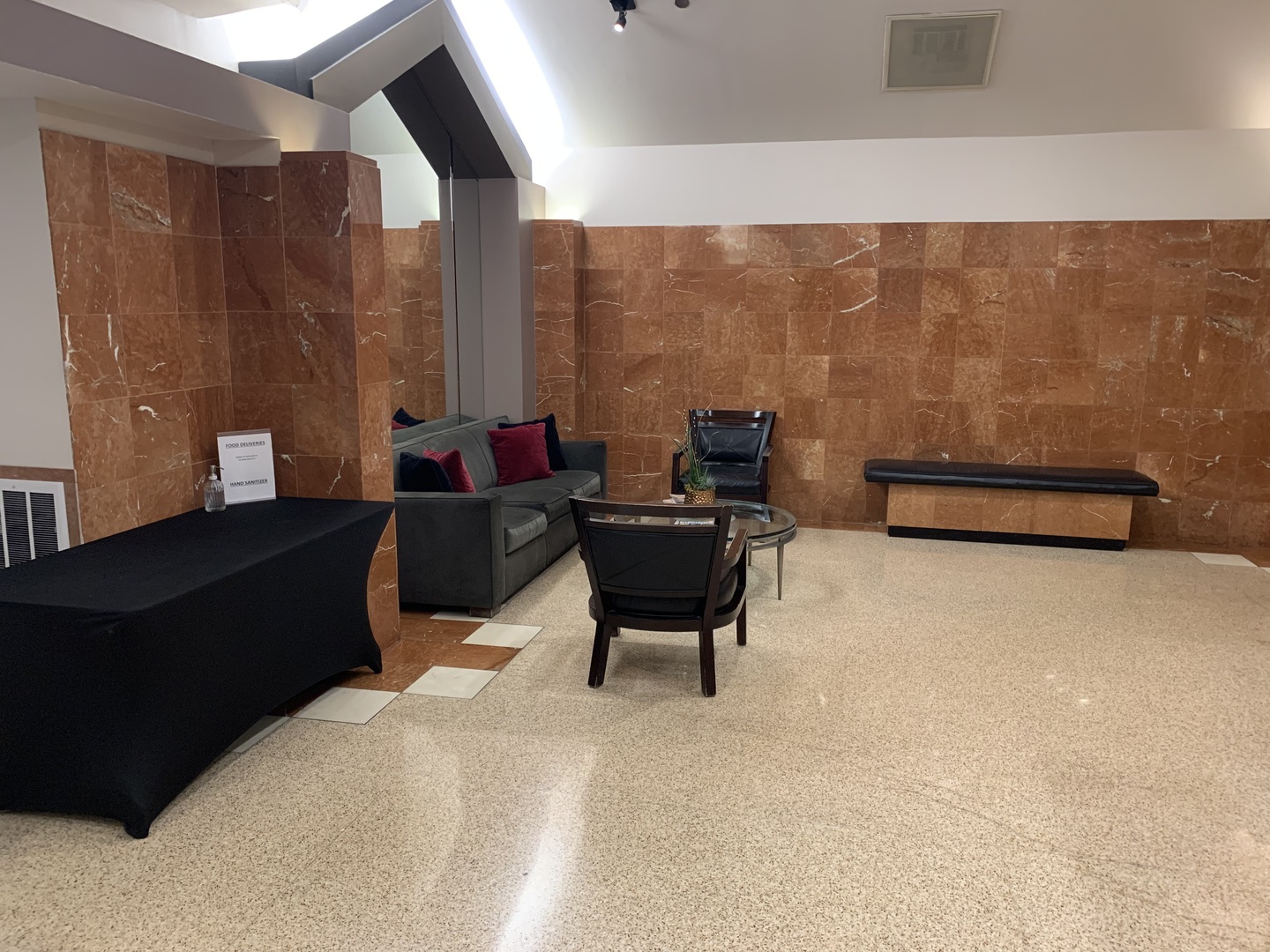 1212 N La Salle Drive 1910