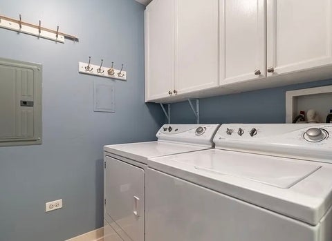 Tiny photo for 145 S York Street #328, Elmhurst, IL 60126 (MLS # 12779819)