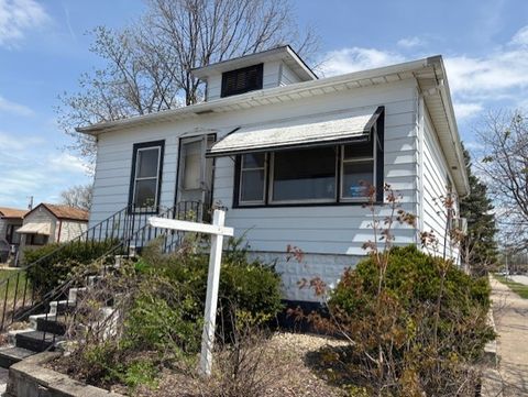 Photo of 525 Price Avenue, Calumet City, IL 60409 (MLS # 12298307)