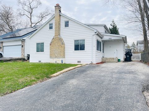 908 Ridge Avenue Wauconda IL 60084