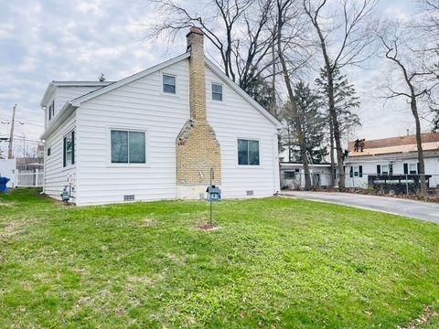 Tiny photo for 908 Ridge Avenue, Wauconda, IL 60084 (MLS # 12344169)