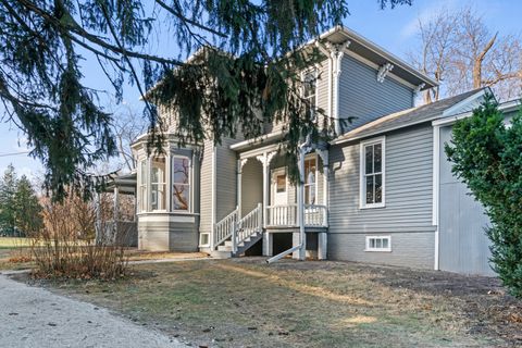 A home in Waukegan