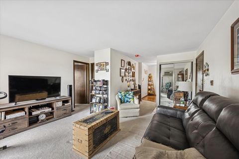 Tiny photo for 7830 W North Avenue #415, Elmwood Park, IL 60707 (MLS # 12474740)