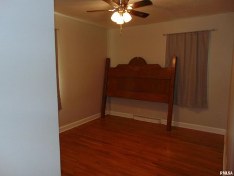 Tiny photo for 936 N 22ND Street, Murphysboro, IL 62966 (MLS # EB460459)