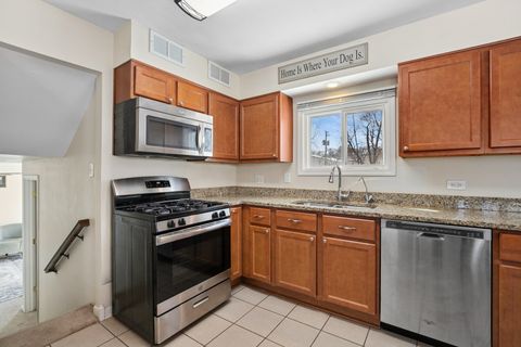 Tiny photo for 1234 Fulton Avenue, Winthrop Harbor, IL 60096 (MLS # 12547295)