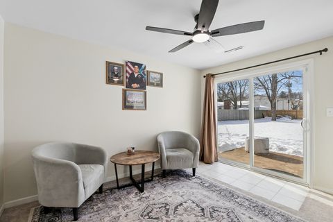 Tiny photo for 1234 Fulton Avenue, Winthrop Harbor, IL 60096 (MLS # 12547295)