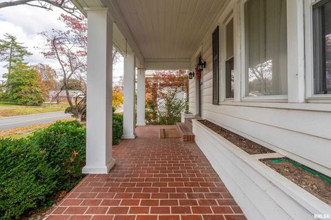 Tiny photo for 311 W POPLAR Street, Harrisburg, IL 62946 (MLS # QC4269298)