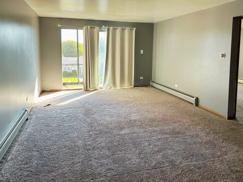Tiny photo for 10524 S Pulaski Road #3SE, Oak Lawn, IL 60453 (MLS # 12732991)