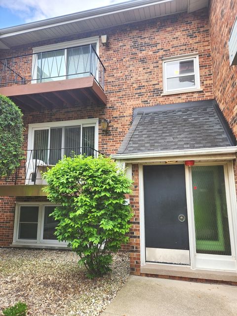 Photo of 5631 6th Avenue #2C, Countryside, IL 60525 (MLS # 12642453)