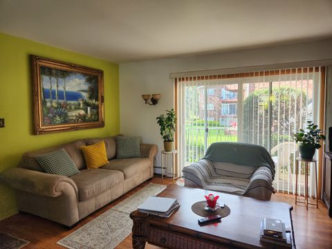 Tiny photo for 5631 6th Avenue #2C, Countryside, IL 60525 (MLS # 12642453)