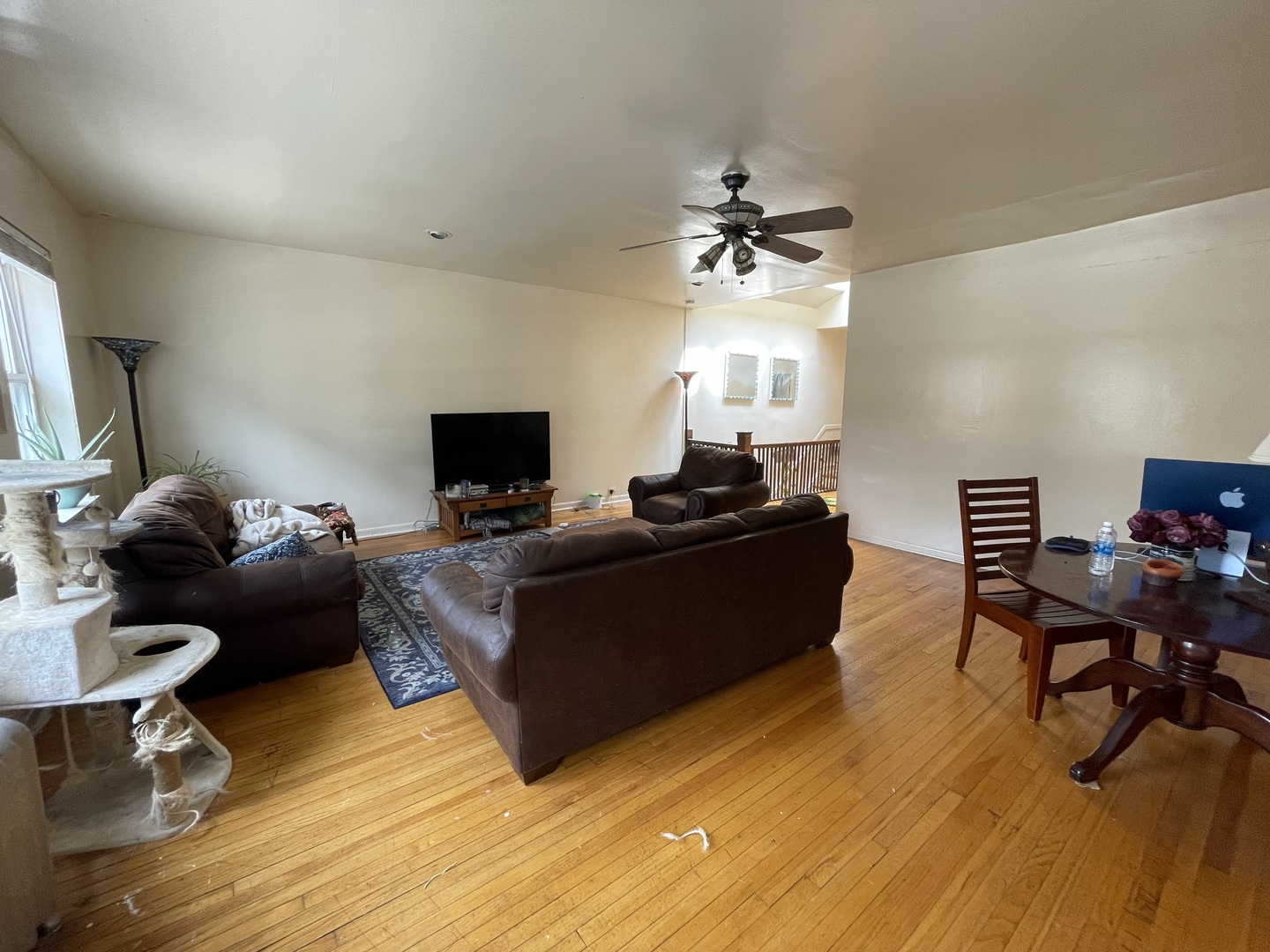 3229 N Clark Street 3R