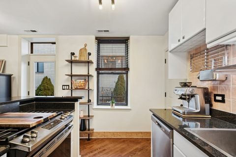 Tiny photo for 1920 W Dickens Avenue #1R, Chicago, IL 60614 (MLS # 12571601)