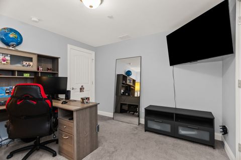 Tiny photo for 1646 Finsbury Lane, La Grange Park, IL 60526 (MLS # 12560937)