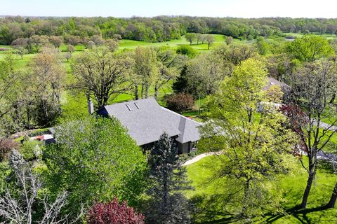 Tiny photo for 3900 VALLEY OAKS Drive, Clinton, IA 52732 (MLS # 12637257)