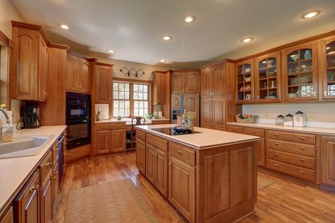 Tiny photo for 3900 VALLEY OAKS Drive, Clinton, IA 52732 (MLS # 12637257)